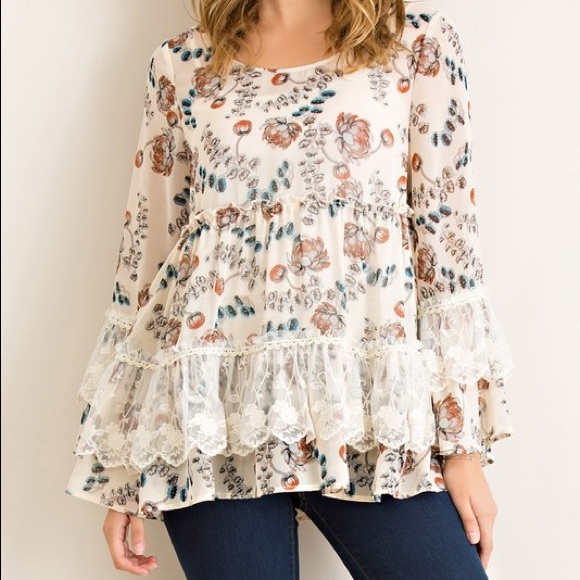 😊LAST 1! Oatmeal Ruffled Lace Floral Tunic! - Picture 5 of 5